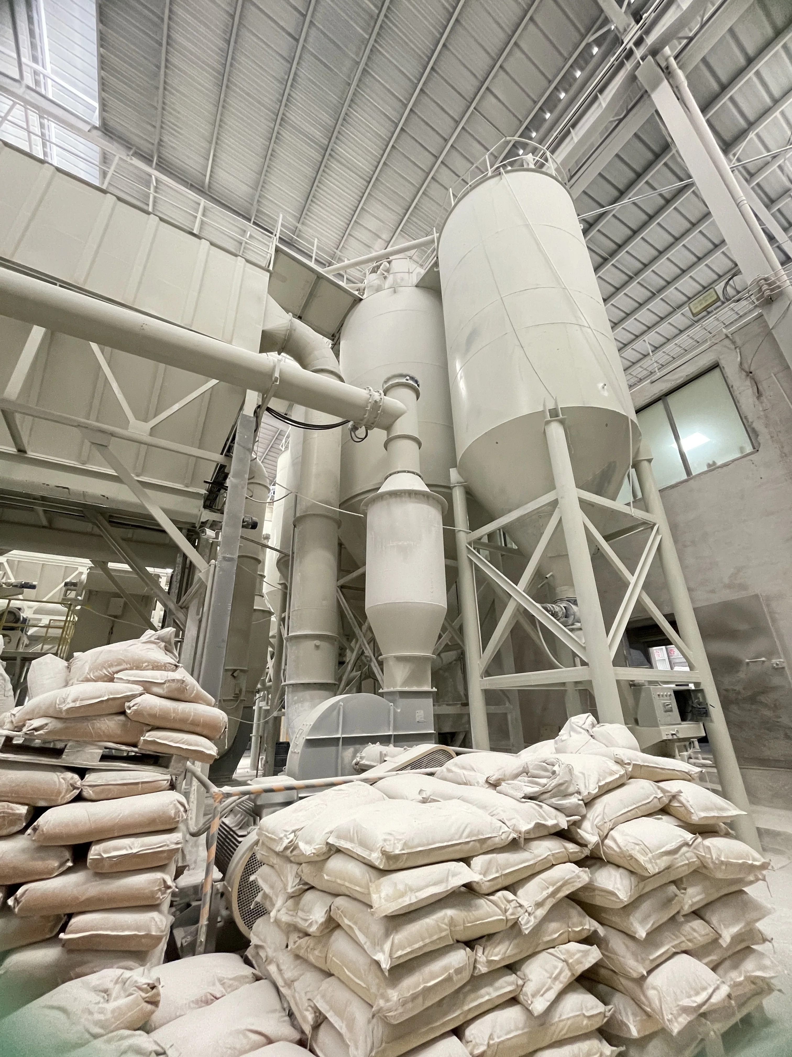Best-Selling Vertical Milling Machine High-Efficiency VGM Large Grinding Equipment