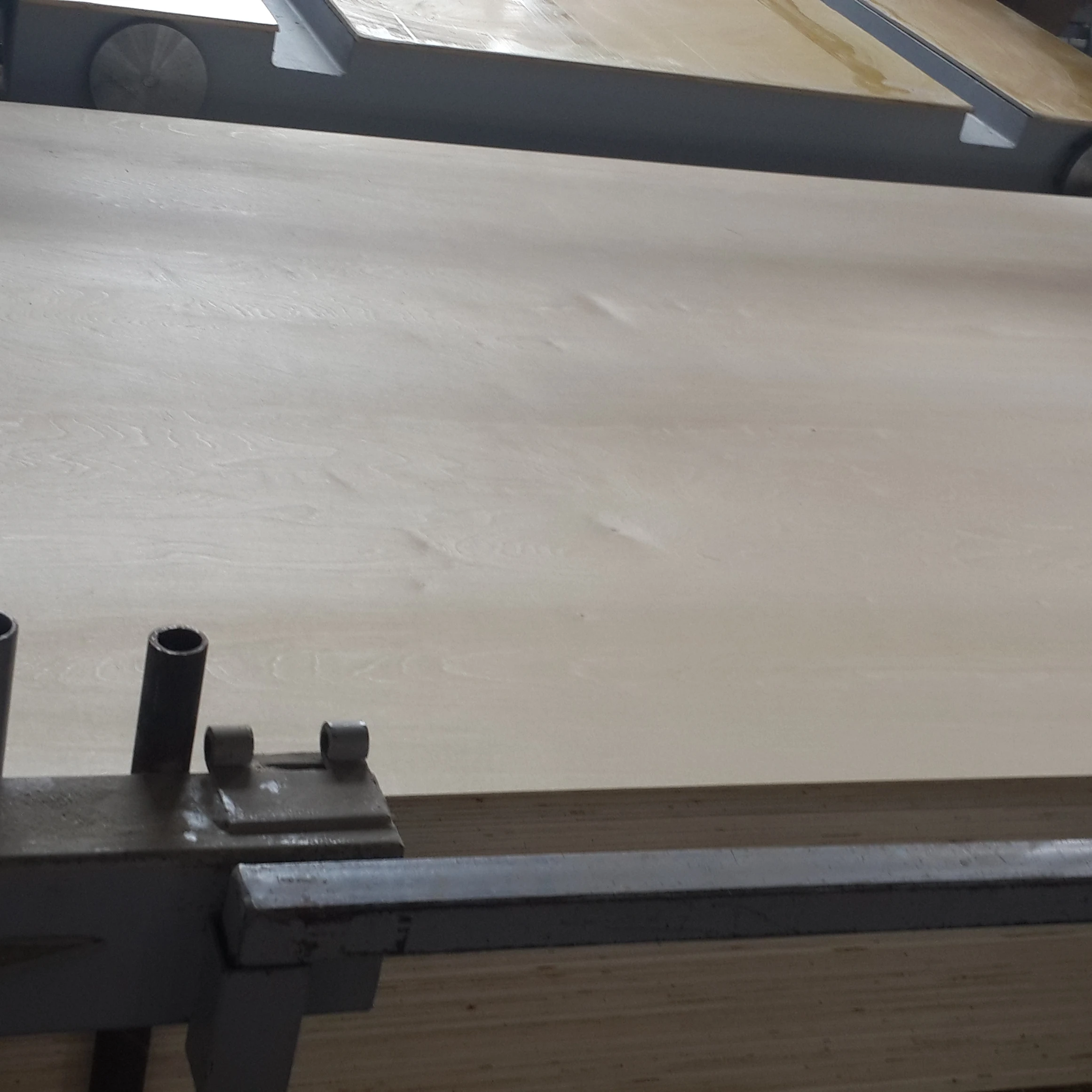 Bintangor Interior Door Skin Plywood / Triplay Okume 3mm 2.7mm Okoume Plywood For Peru