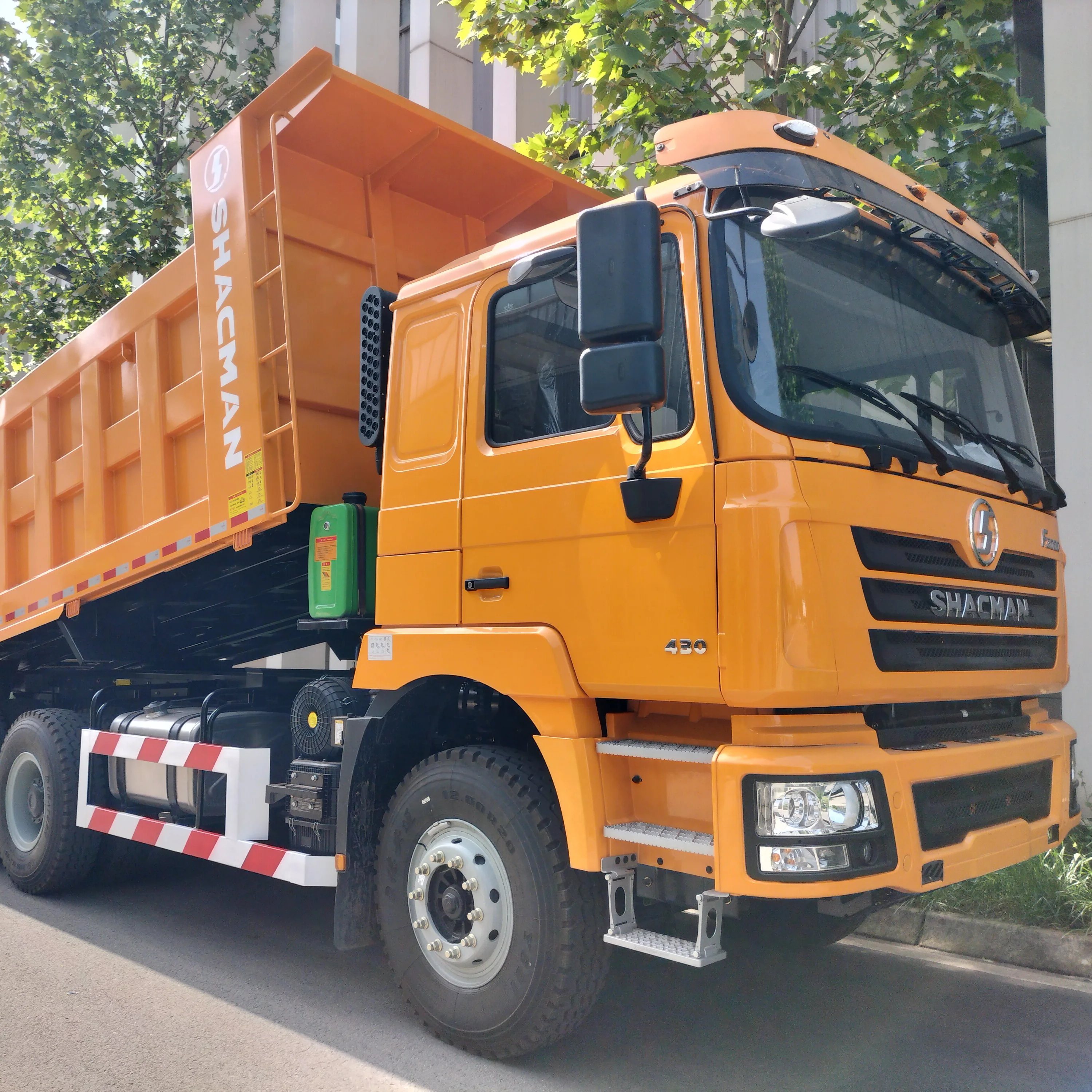 Used Shacman Heavy tipper truck Shacman F3000 6x4 Tipper Dump Truck 10 wheels for sale