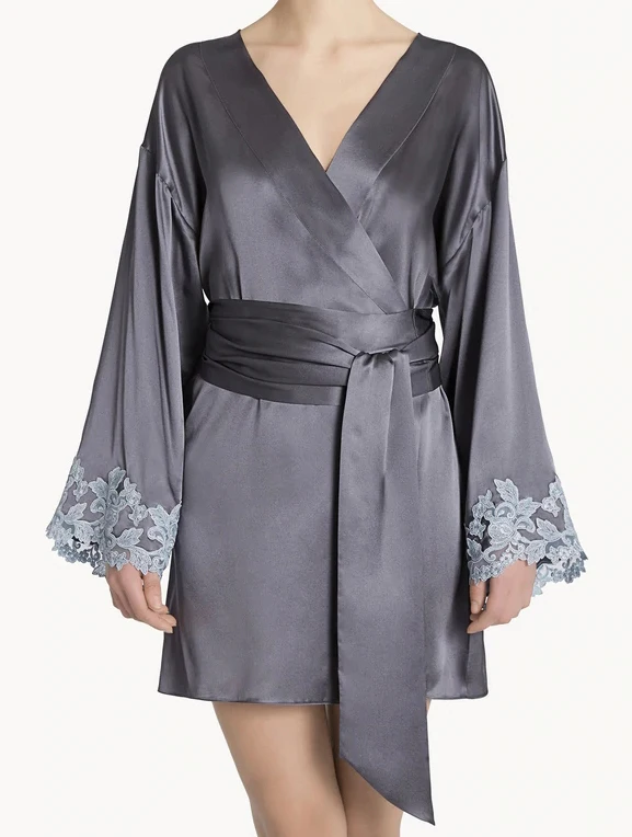 Wholesale western design high quality sexy sleepwear women lace robe short style hot sexy silk sleepwear
