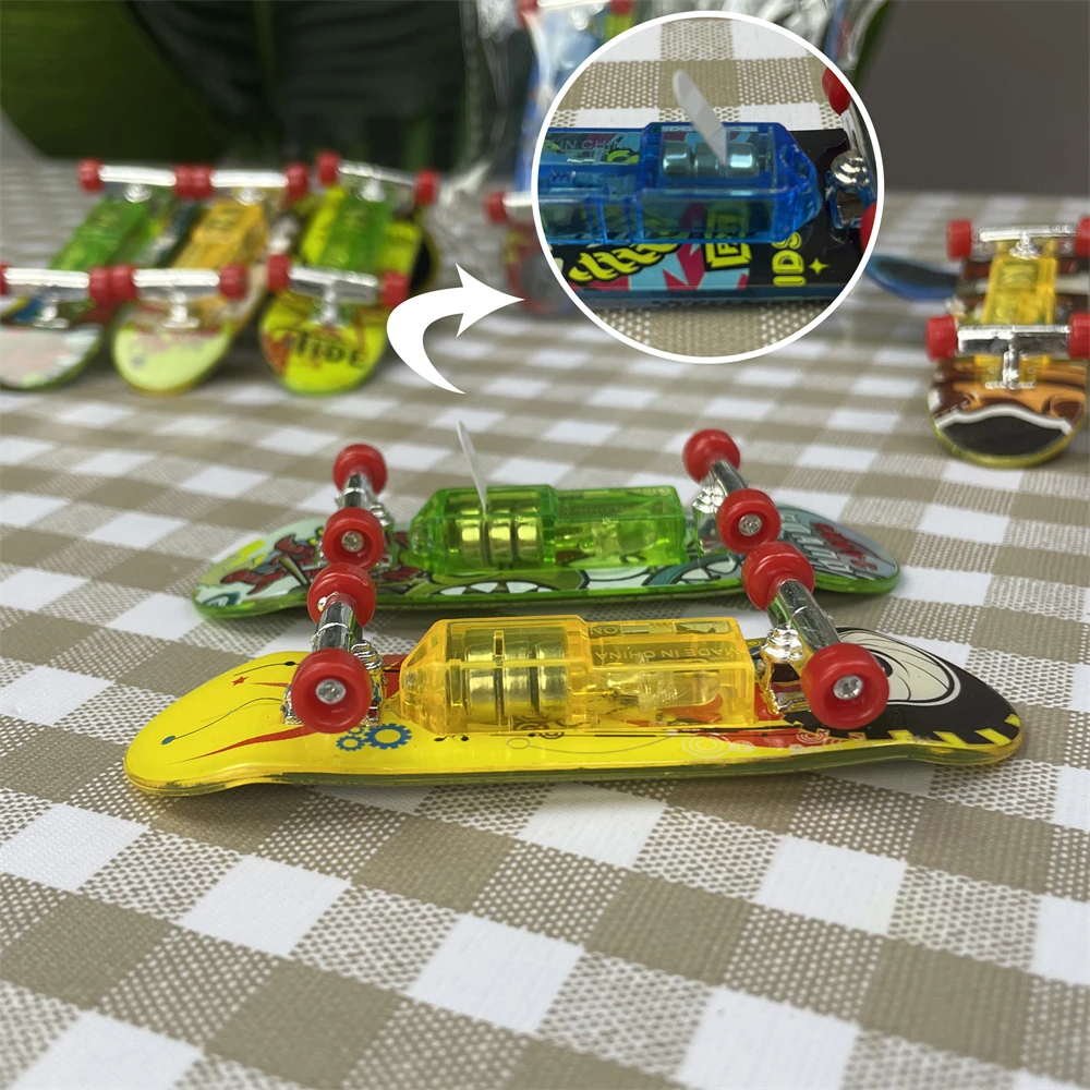Promotion Gift Led Lightup Mini Fingerboard Tech Deck Skate Board Toy Plastic Finger Skateboard