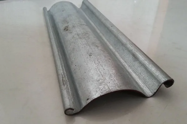 
galvanized metal steel sheet roller shutter door roll forming making machine equipment 