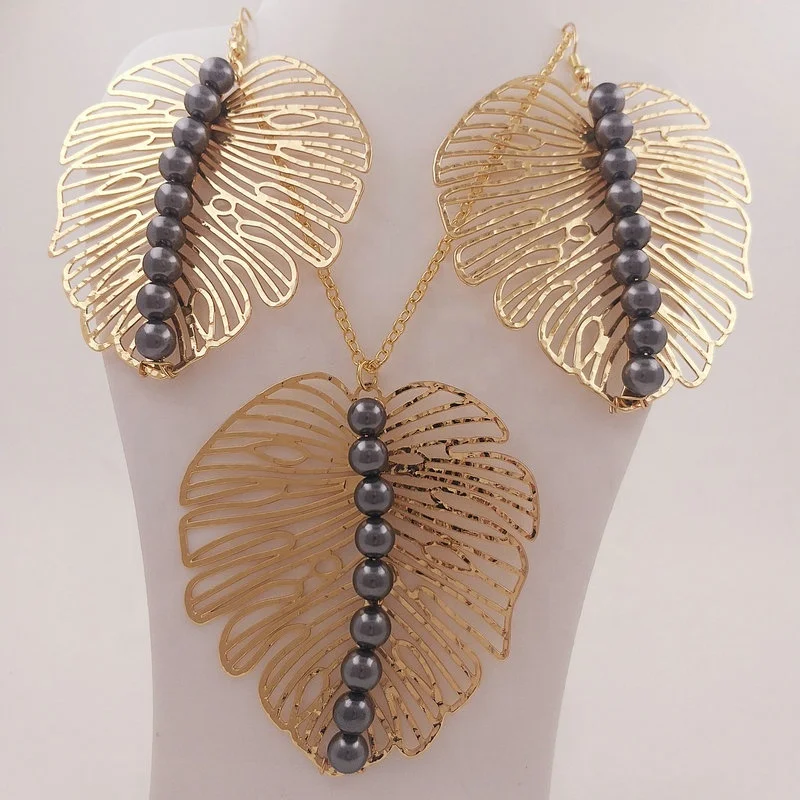 JX227 shell pearl jewelry set leave necklace Hawaiian  Maile leaf lei design  ready to ship