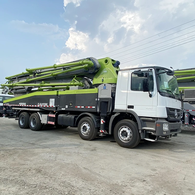 Low price Used Chinese 52m 6RZ Zoomlion Ben-z Mobile Diesel Engine Concrete Pump Truck
