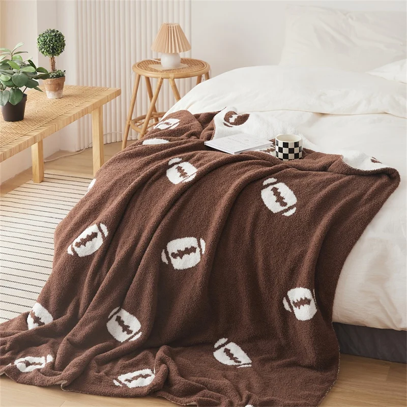 High Quality Wholesale Microfiber Super Soft Knitted Throw Popular Rugby Blankets for Home Decor Sofa Glq