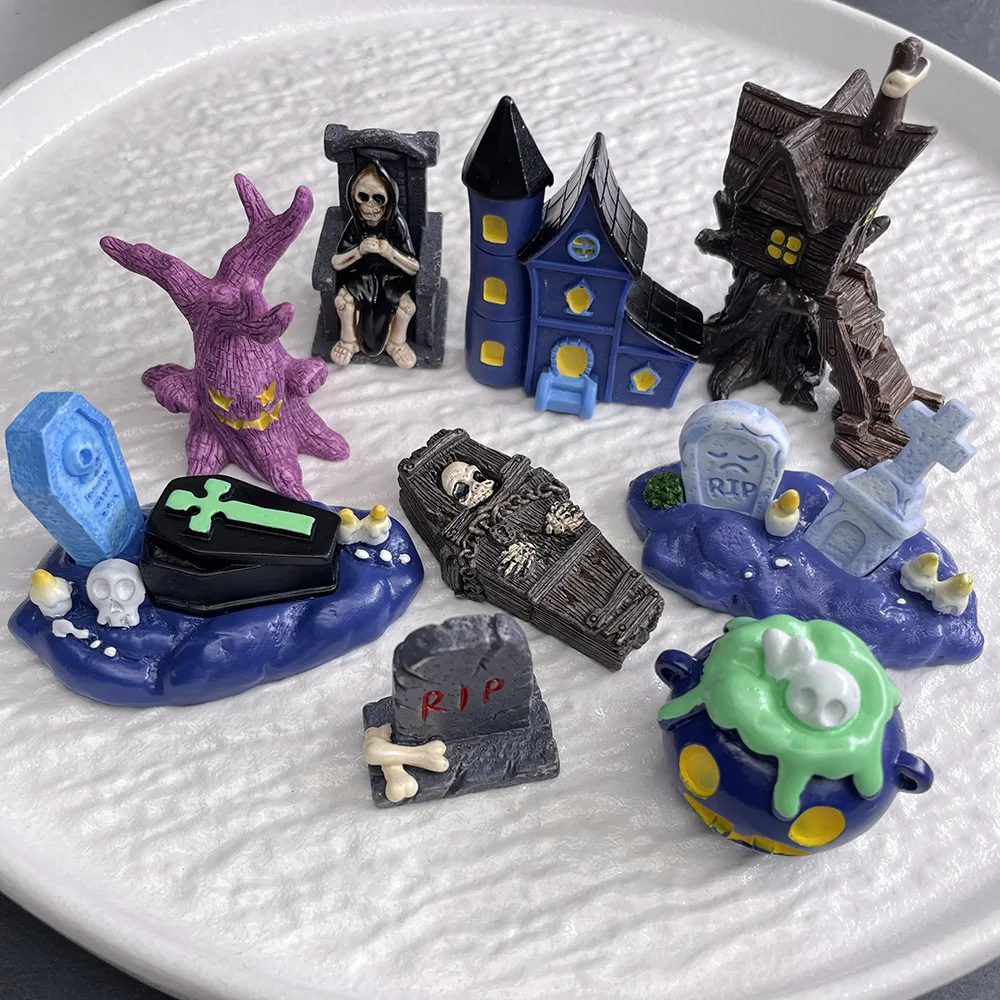 Manna Halloween Micro Landscape Resin Ornament DIY Refrigerator Sticker Resin Flatback Decoration Charms