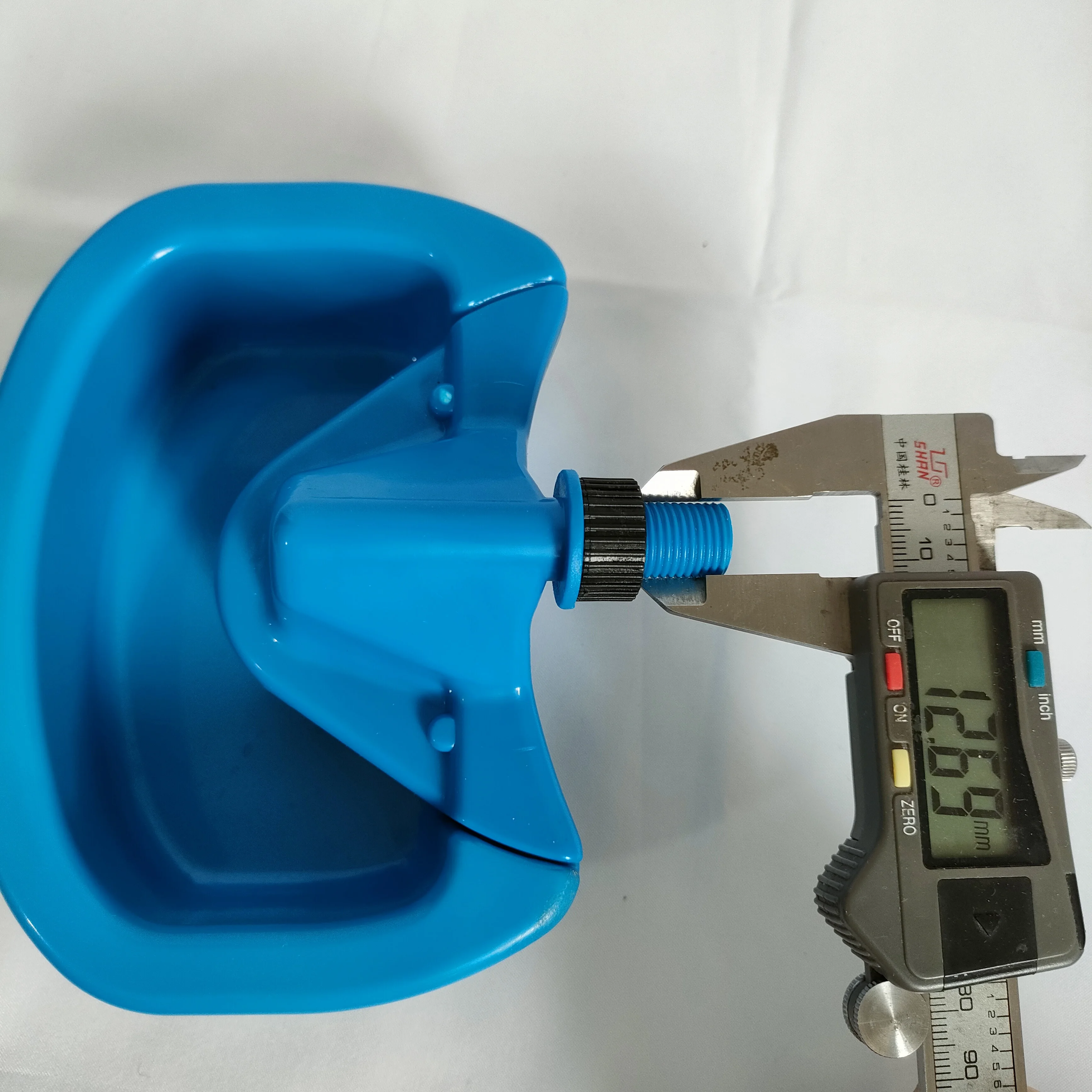 Semi-automatic Self-filling With Built-in Float Valve Chicken Water Dish for Poultry Duck Goose Rabbit Small Pet Drinking System