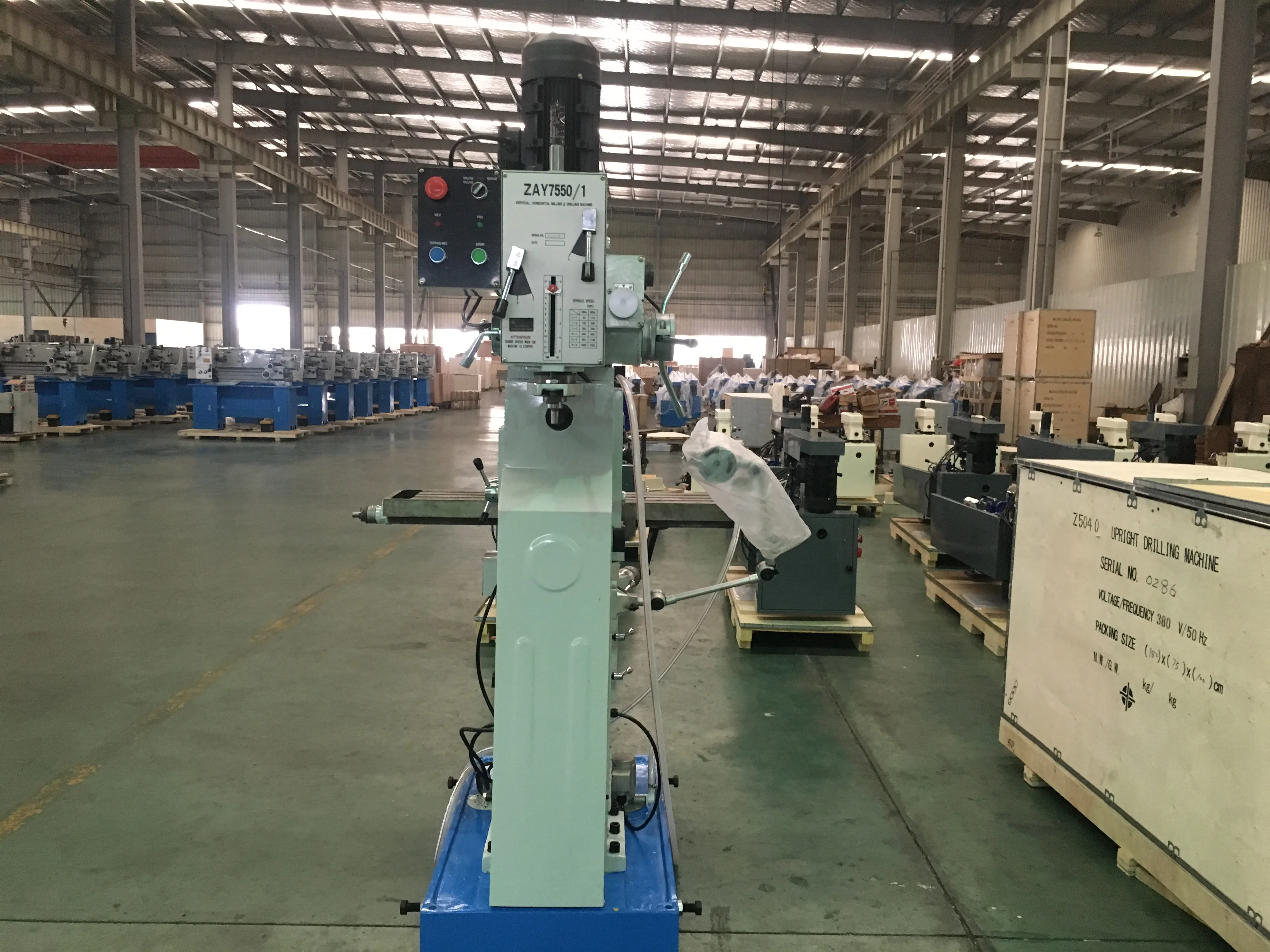 Factory Sales Universal Milling Multifunctional Drilling Machine ZAY7550/1