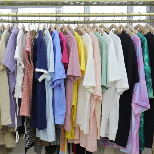 Wholesale cheap discount fashion clothes stock clothes women second hand clothes