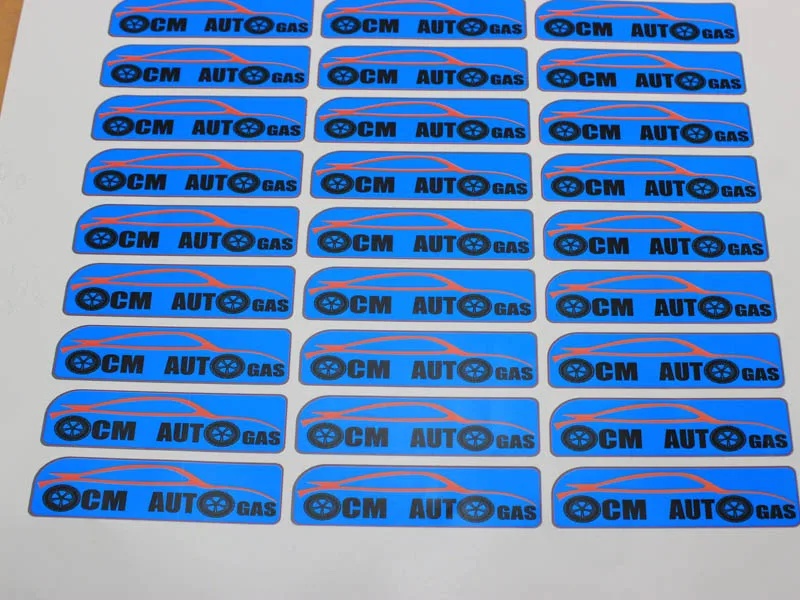 Custom printing matt lamination roll round labels, high quality adhesive alcohol glass bottle paper labels