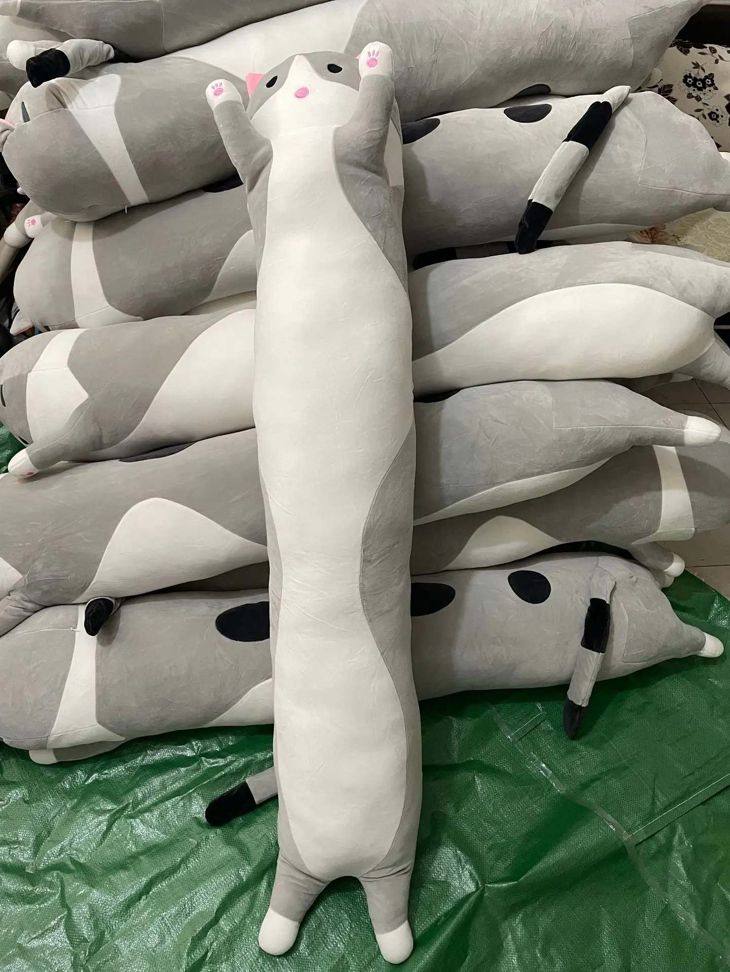 Hot Sale New Arrive Large Size Cat Pillow Cute Cat Plush Toy Stuffed Plush Cat Kids For Gift