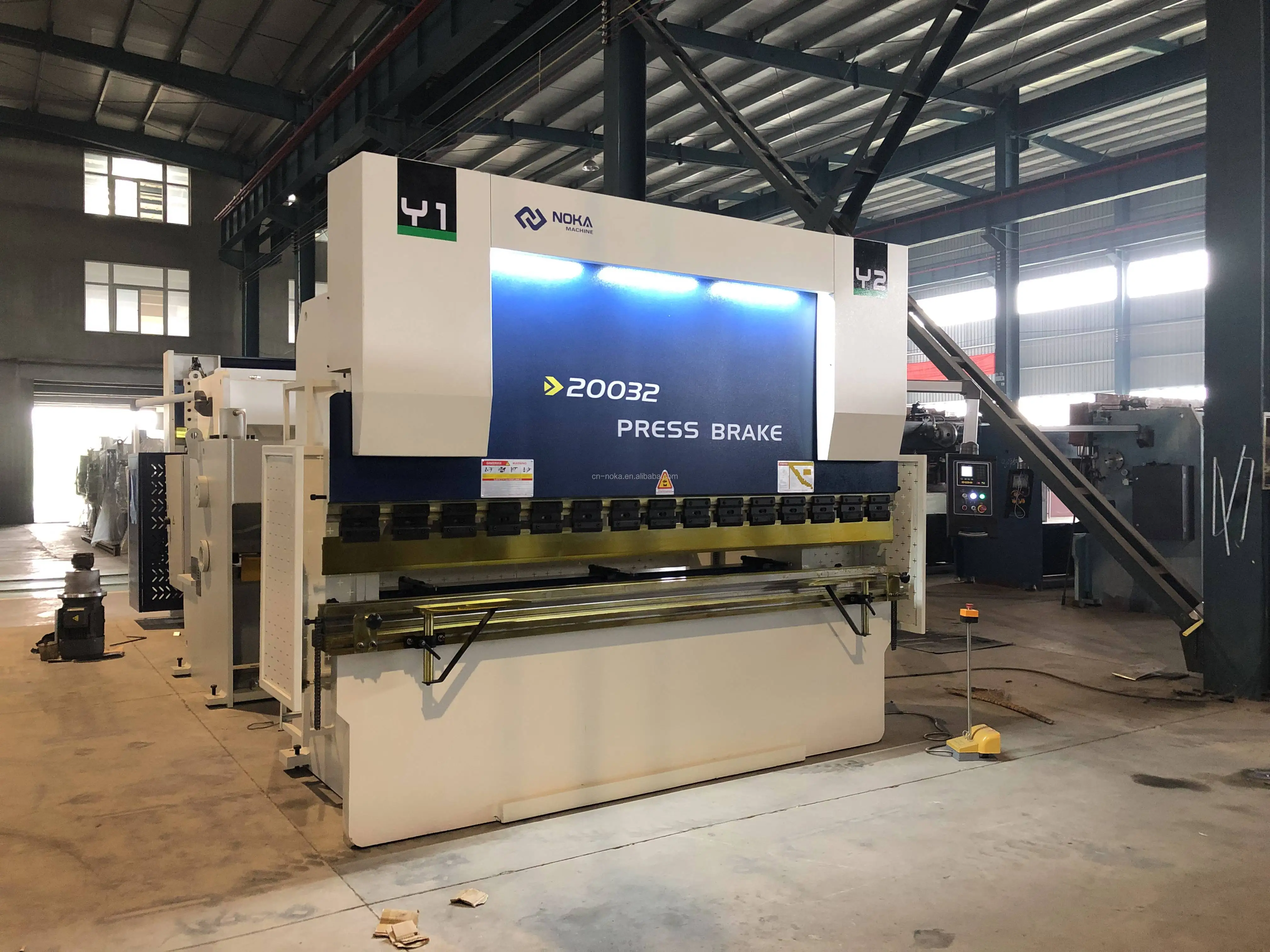 FOB Price 10% Discount WC67K CNC Hydraulic Press Brake, Flange Bending Machine That Customers In The Middle East Prefer