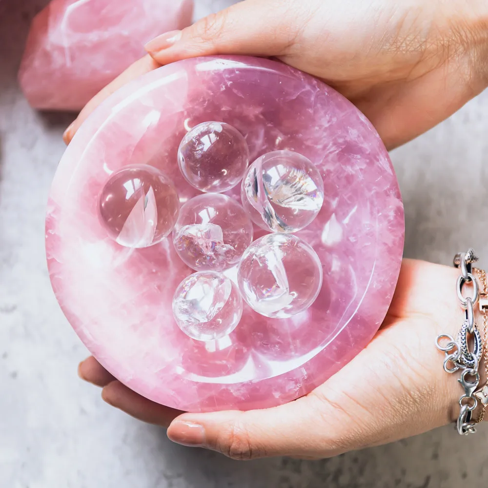 Wholesale natural crystal carving healing folk crafts dark pink rose quartz crystal round bowl