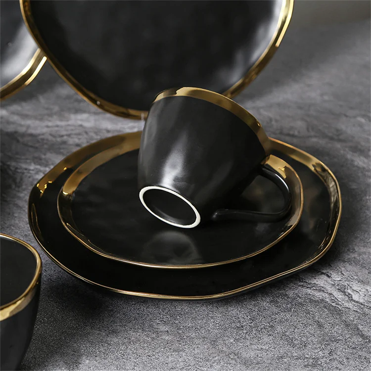 Wholesale custom modern european style matte black luxury dinner set ceramic dinnerware with gold rim