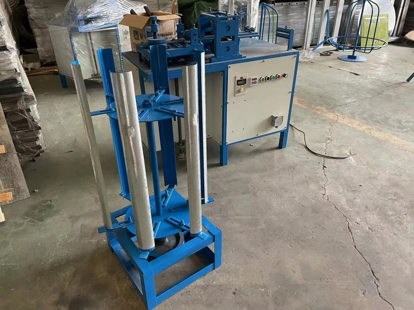 Провод колючая машина для изготовления колючей проволоки делая