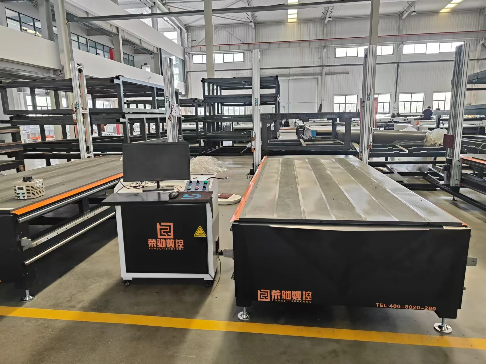 Rongchi Economic 4-Axis 3D EPS Styrofoam Hot Wire Foam CNC Cutting Machine for Construction and Packaging & Sign Industries