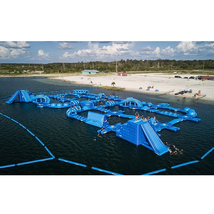 Inflatable factory wholesale water floating obstacle course for pool