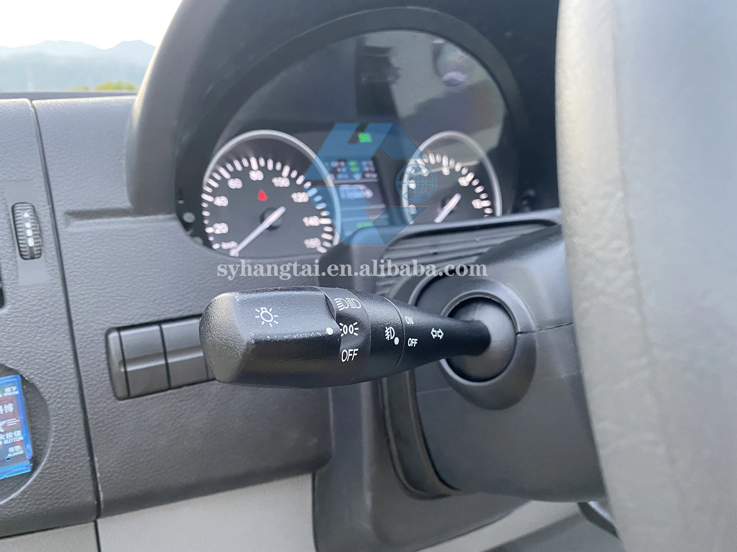 China Factory ODM&OEM Light Electric Van Chassis 5Ton Load 200-280km Driving Mileage Cargo Truck