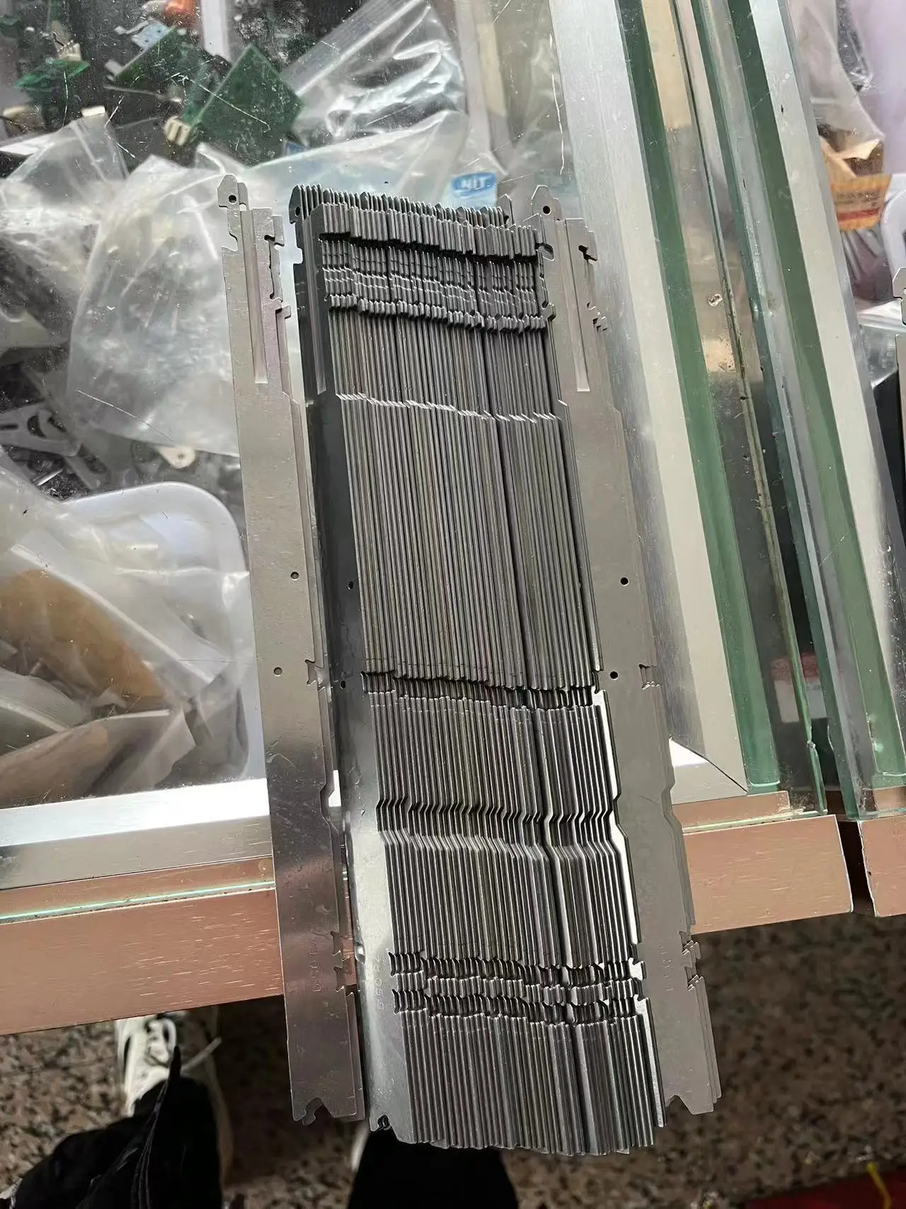 High Quality Stoll Needle Slider E5 E8  4-8G 211096 for Stoll CMS Knitting Machine