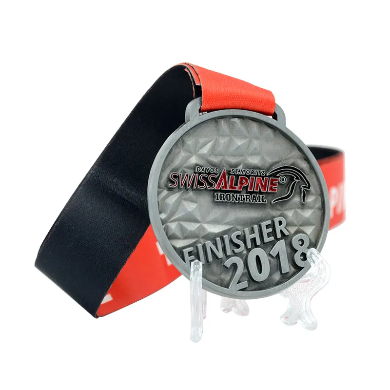 Shenzhen  Longzhiyu 14 years maker  custom track team style medal stamping chocolate marathon medals