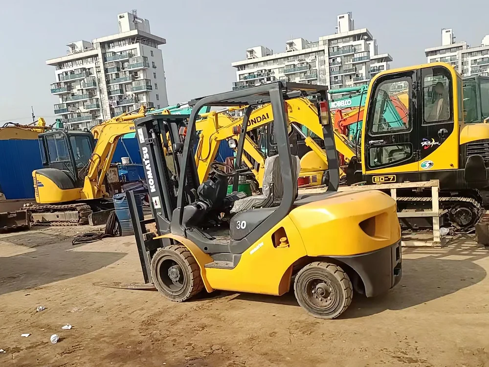 Good Condition Japan Original 3ton Forklift Used Komatsu Forklift FD30