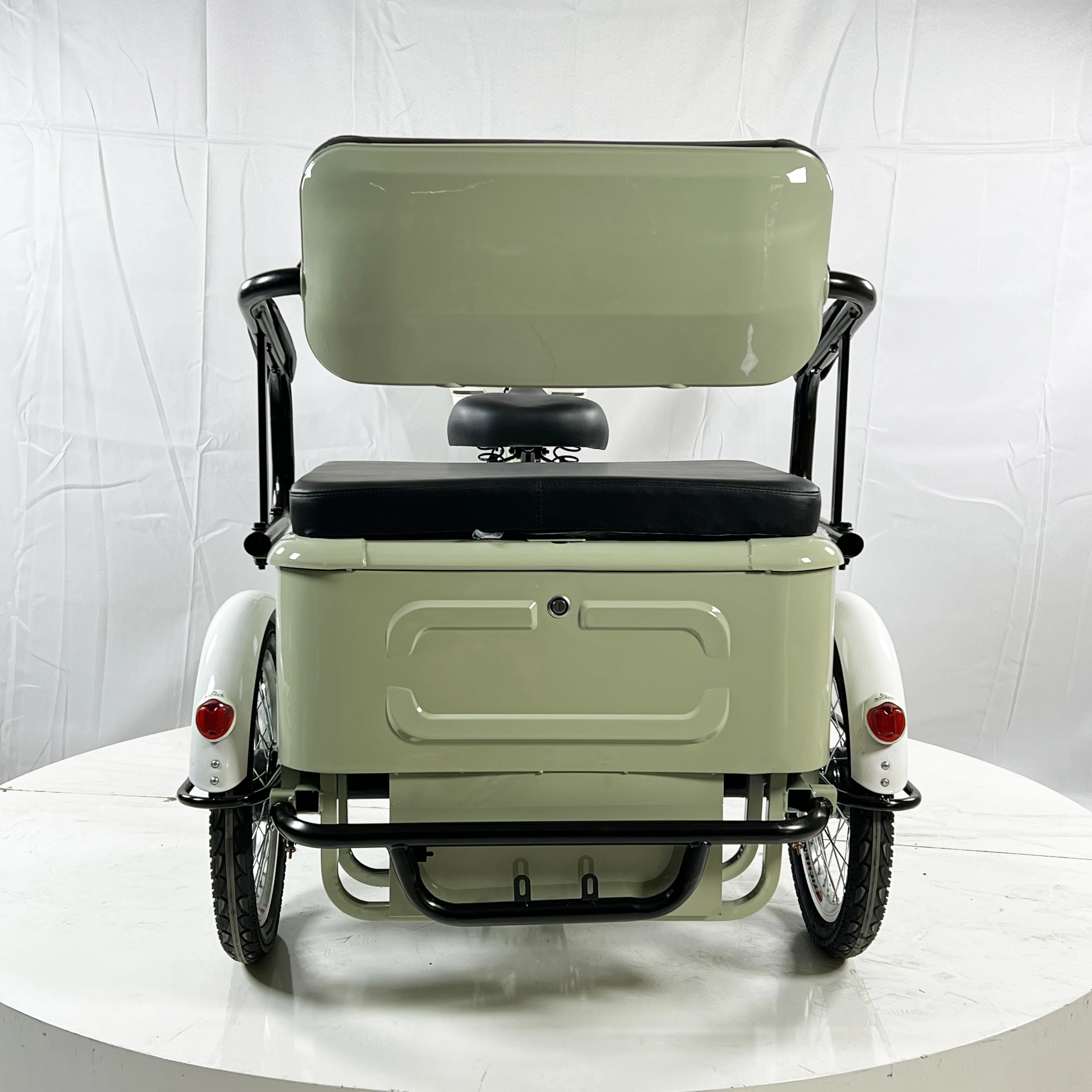 VIMODE Electric Tricycle Factory Wholesale Ev Scooter With Safe Speed Electric Pedicab for passengers