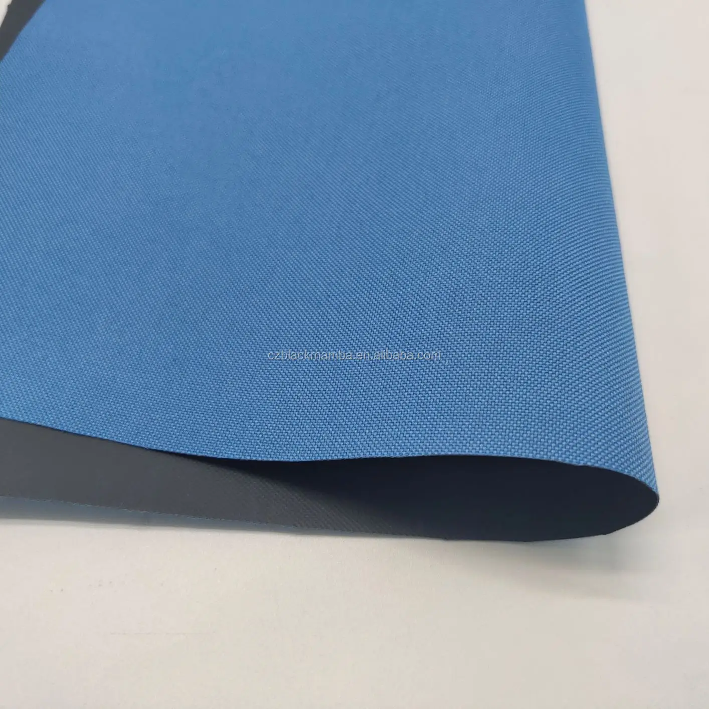 China factory price sell waterproof pvc coated 100%polyester 300d flame retardant oxford fabric