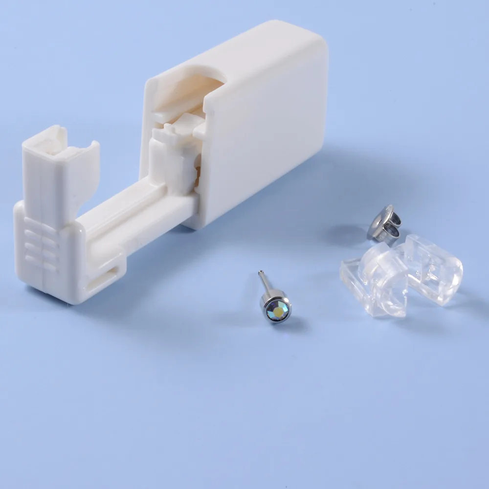 Hot Wholesale Stainless Steel Ear Piercing Kit Top Quality Silver Plating  Ear Piercing Tool Set Piercing Gun