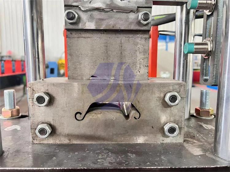 Automatic Steel Shutter Door Panel Roll Forming Machine Garage Shutter Door Slating Roll Forming Machine