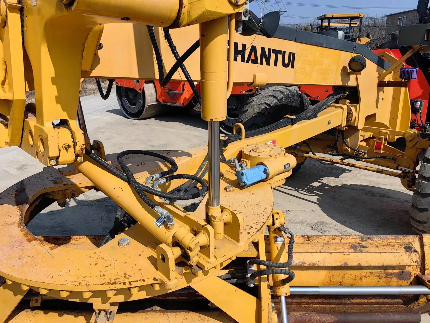 SHANTUI SG21-3 Motor Grader Secondhand with Good Performance Land & Road Use Available at Cheap Price