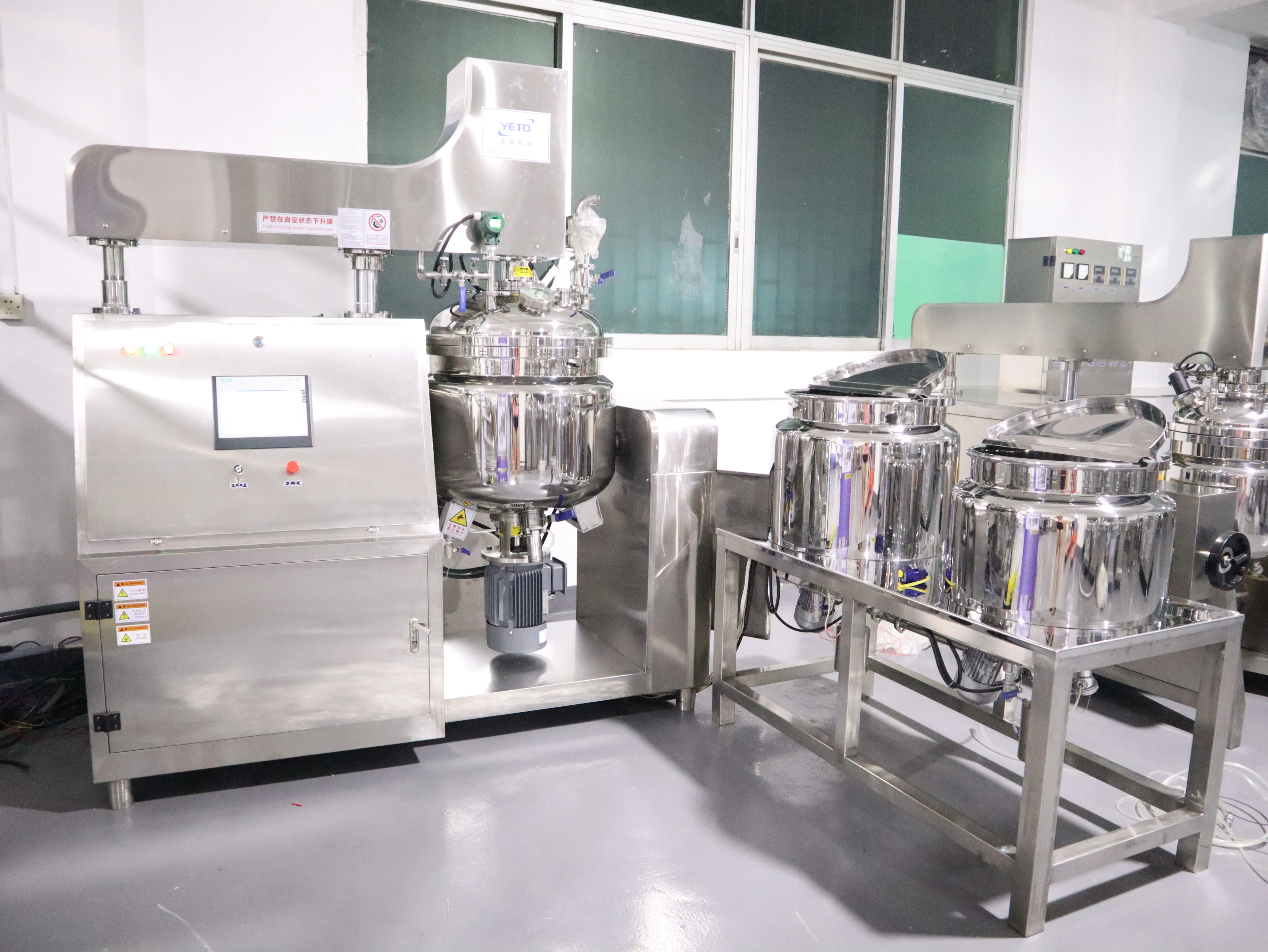 Yeto Customized High Shear Vacuum Homogenizer Emulsifier Mixer Cream Cosmetic Body Lotion High Shear Vacuum Mixing Machine