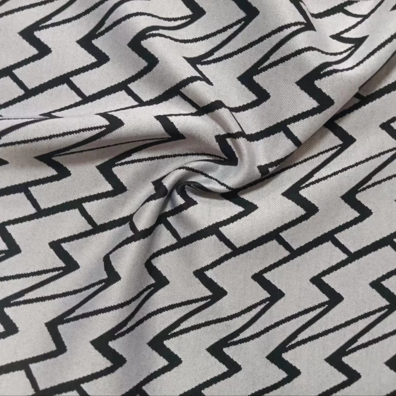 3017#Knitted jacquard fabric with customized pattern, color woven stripe pattern