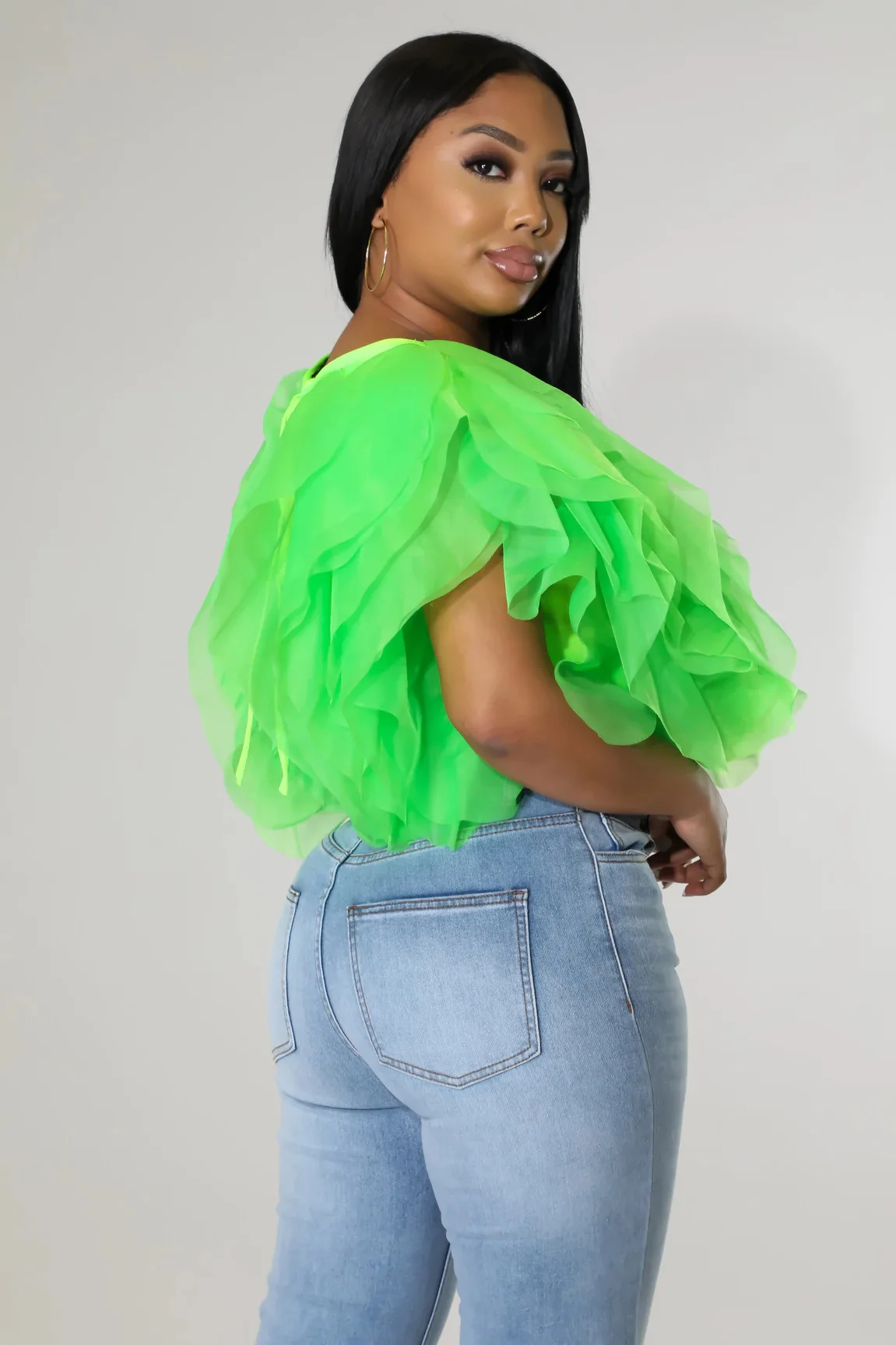 Liu Ming Women Clothing Trending Chiffon Sleeveless Ruffles Crew Neck Summer Lady T Shirt Tops