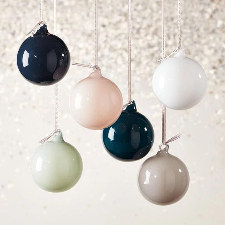 Custom Wholesale Hanging Colored Hollow Soft Opaque Shiny Glass Orb Christmas Tree Ornaments for Sale