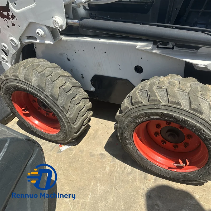 Подержанный погрузчик с бортовым рулевым погрузчиком Bobcat S160 б/у S70 S16 поворотом для продажи