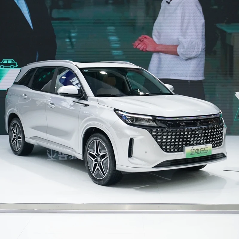 Оптовая продажа новых высококачественных 5-местных гибридных автомобилей Dongfeng с видеорегистратором