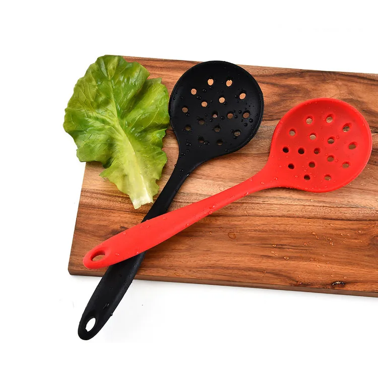 Food-grade silicone slotted skimmer spoon sieve spoon kitchen tools silicone colander
