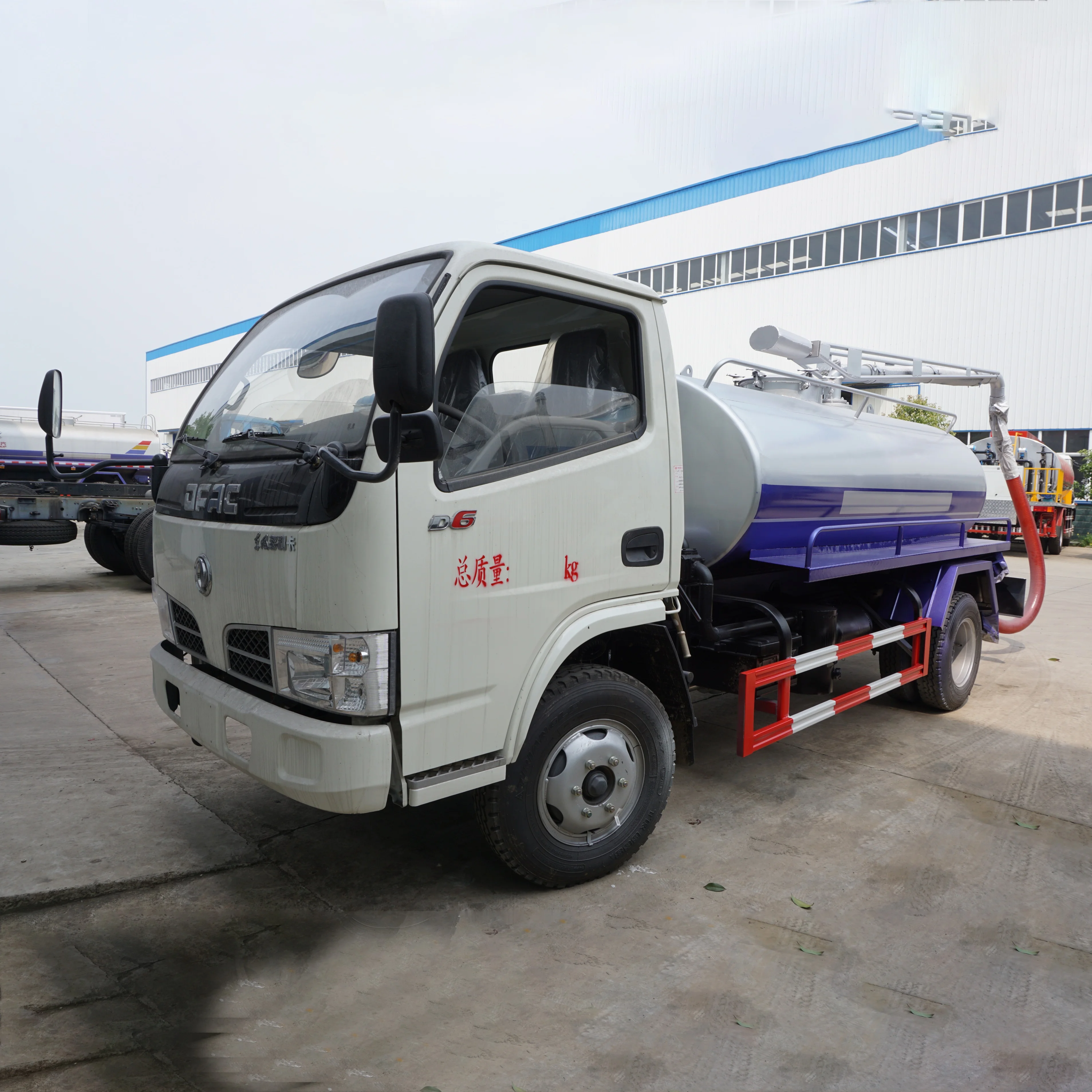 SINOTRUK HOWO 4x2 4x4 RHD вакуумный грузовик с присоской