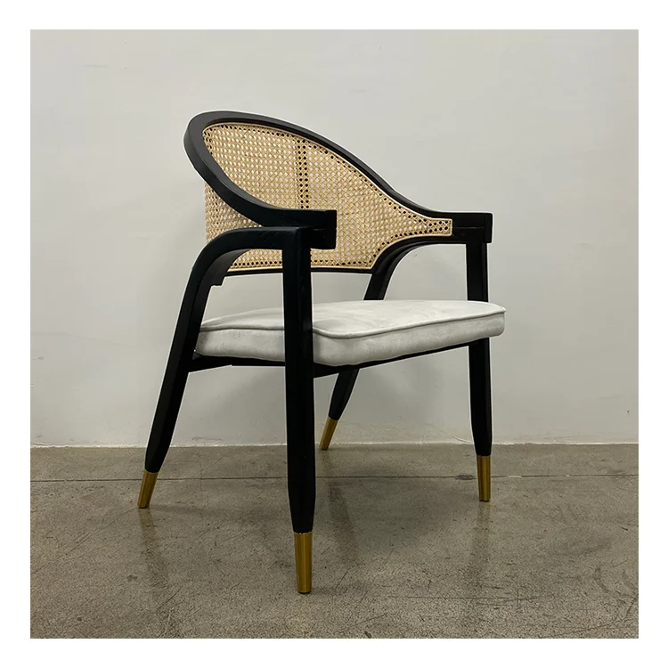 Customized Luxury Dining Chair Wood Dining Room Chair with Removable Cushion for Modern Restaurant or Homes