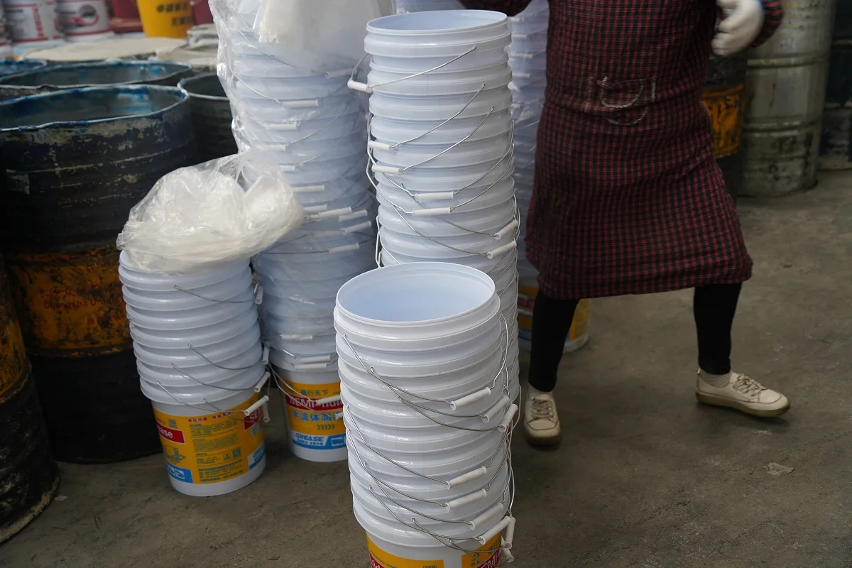 Factory direct sales high quality semi-fluid gear grease for gear lubrication