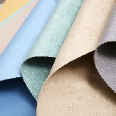 Made in China Vinyl Roll Flooring for School Hospital Gym Customized Size and Color Homogeneous PVC Vinyl Roll