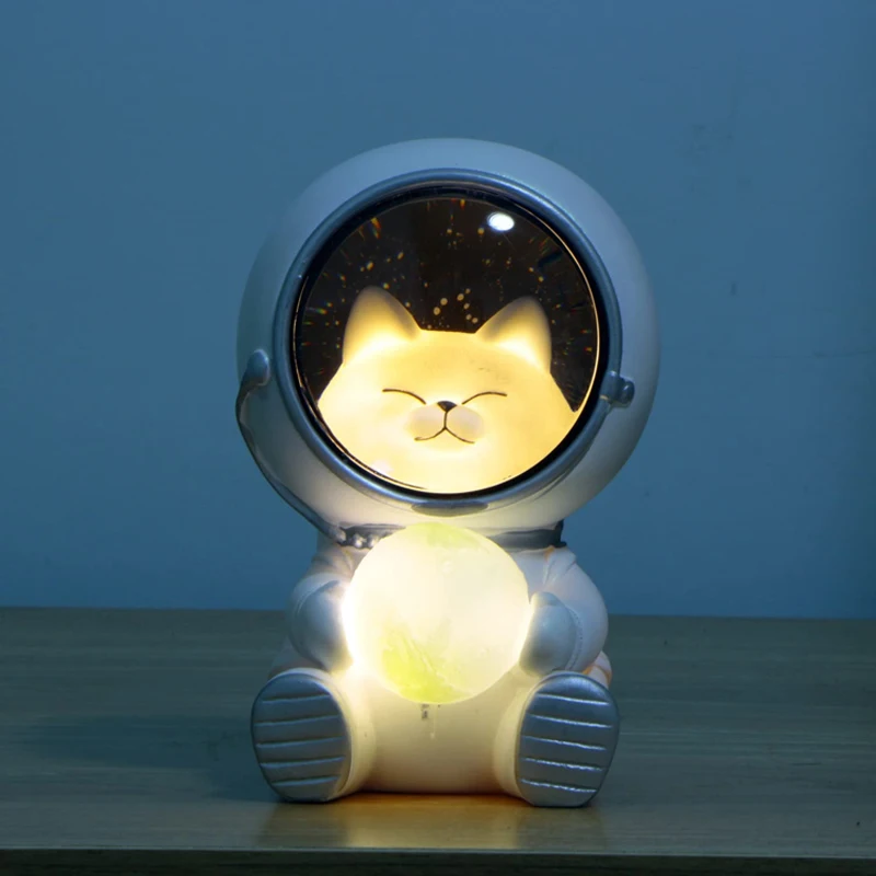 Cute Animals Bear Spaceman Decoration Table Lamp Astronaut Led Night Lights For Kids Boys
