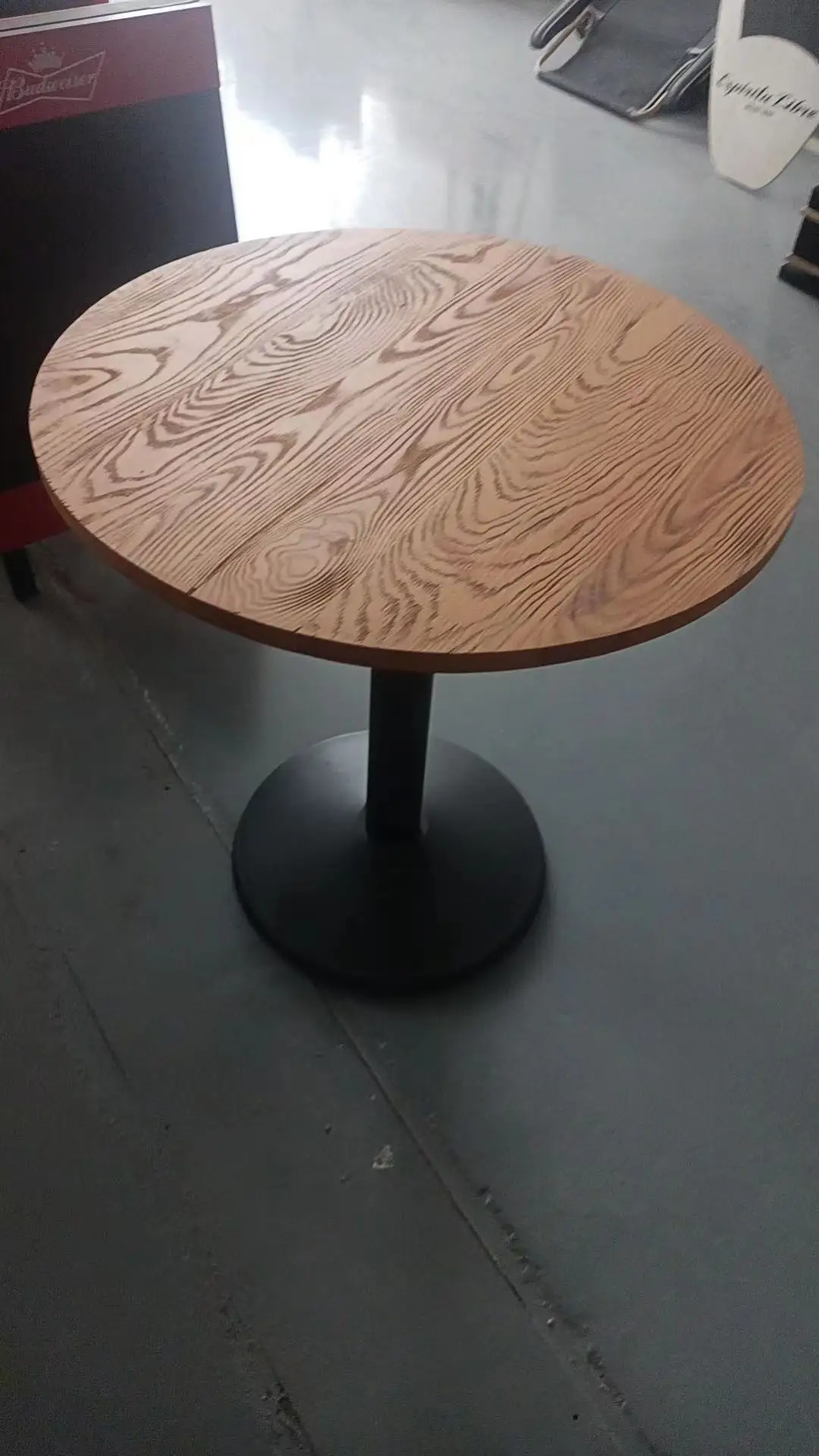 Customize Outdoor Coffee Table Wooden Mini Table for Outdoor Use