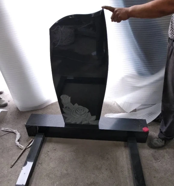 Simple Design Granite Tombstone Wholesaler Black Russian Tombstone