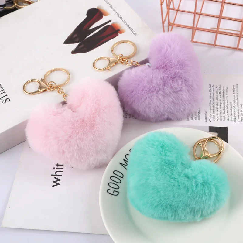 Soft Cute Furball Pompom Heart Shaped Plush Fluffy Balls Rabbit Fur Pom Pom Keychain