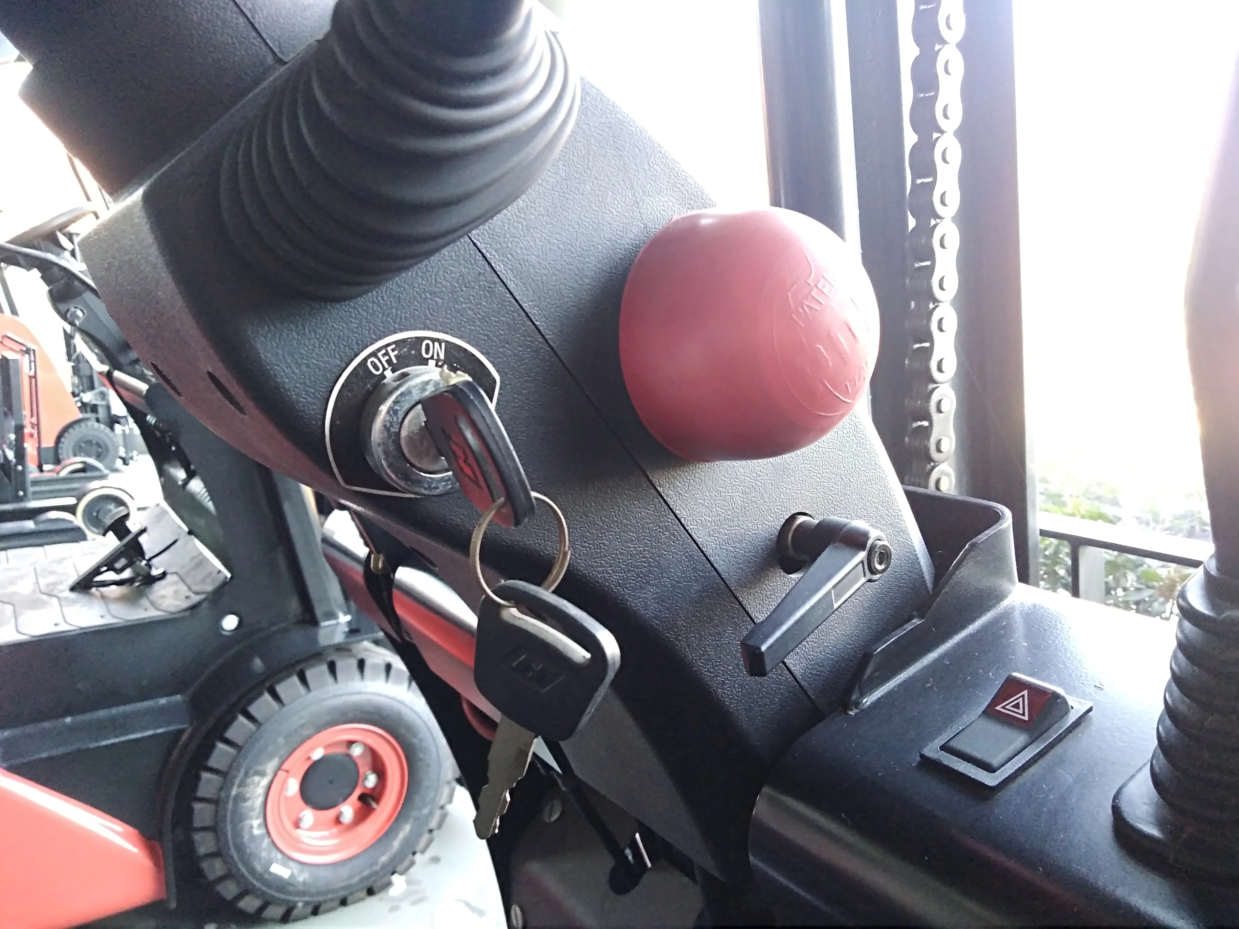 Новый 4ton 4.5ton 5ton вилочный погрузчик дизельный 2/3 ступеней мачты