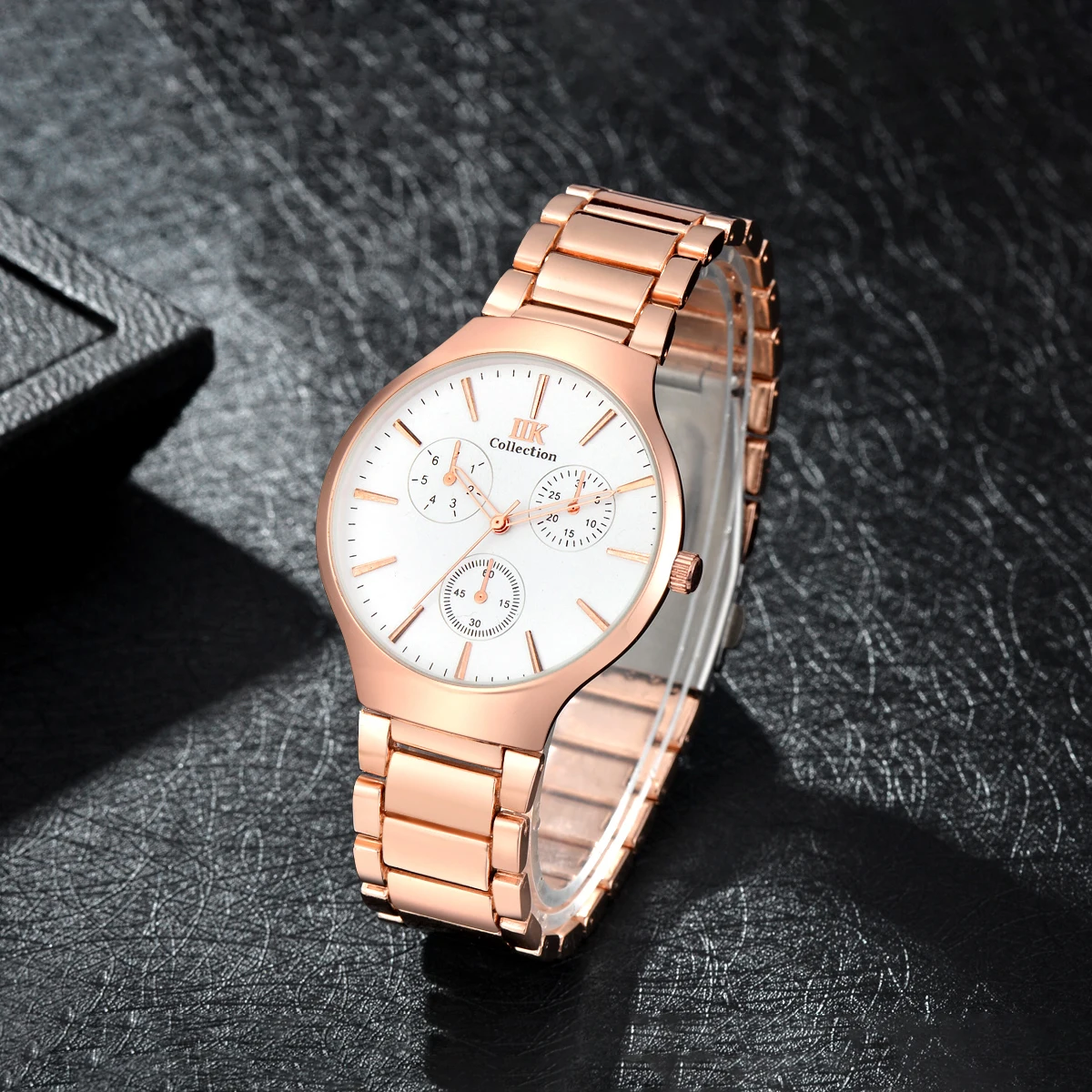 Chinese Design Classic Black Quartz Couple Wrist Watch Women Watches