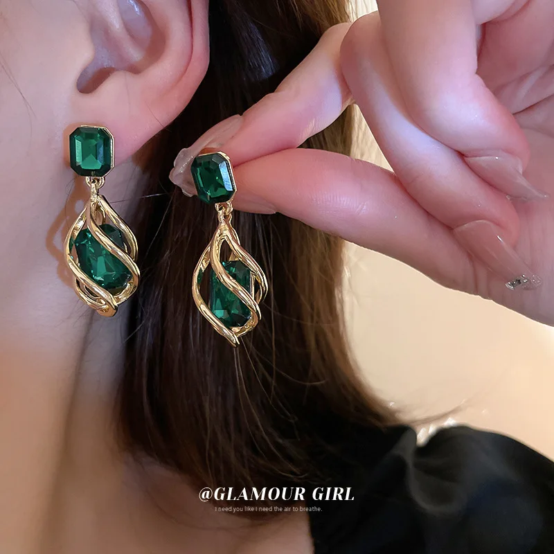 Korean Fashion Green Crystal Stone Dangle Earrings for Women Gold Color Hollow Stud Earring Birthday Gifts Pendientes Mujer
