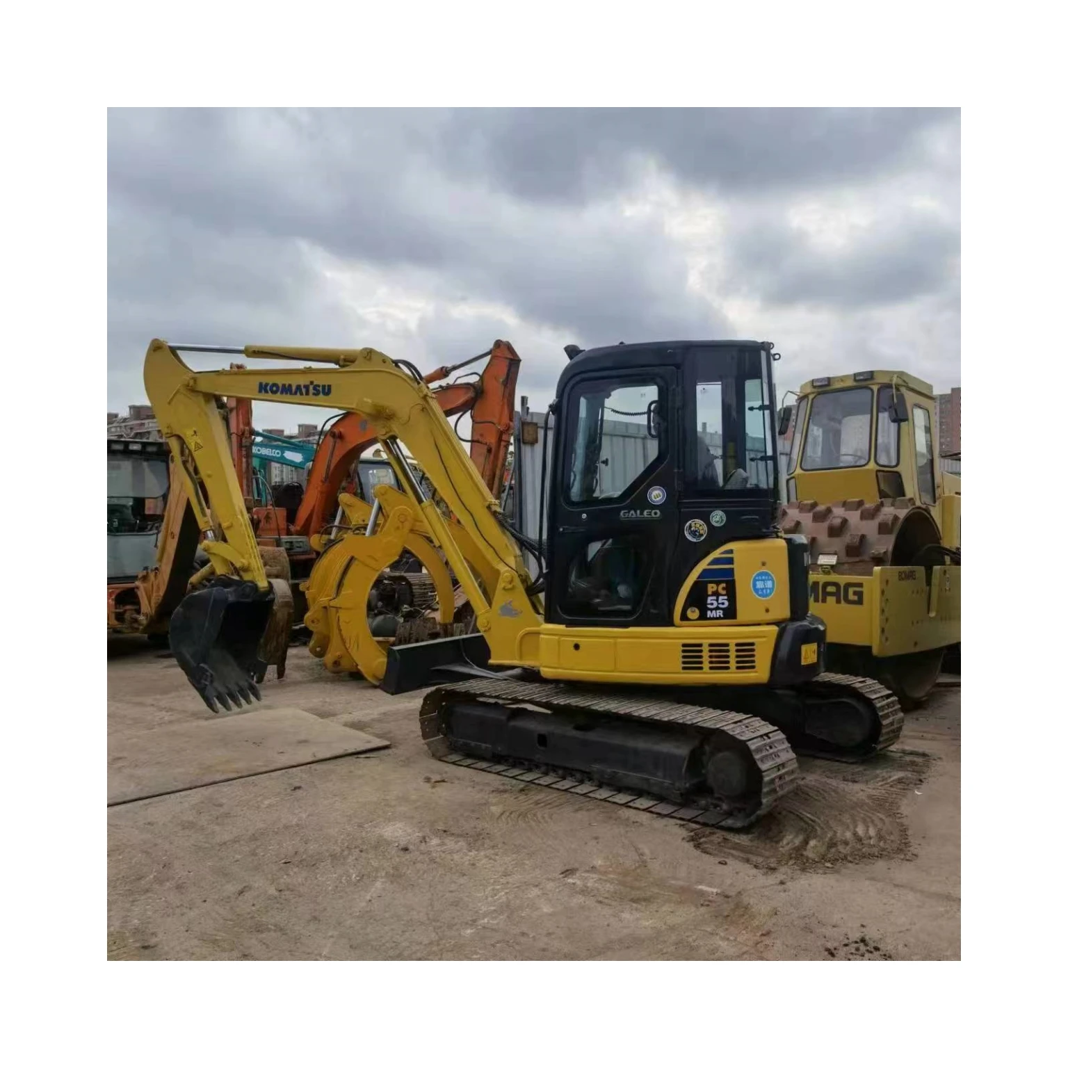 Небольшой мини-экскаватор komatsu PC55 sunward экскаватор