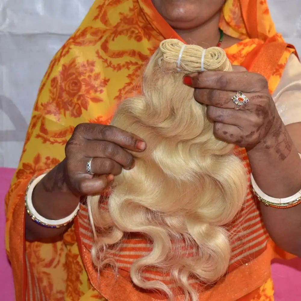 Wholesale Cuticle Aligned Raw Malaysian Bodywave blonde 613 genius weft wigs for black women human hair